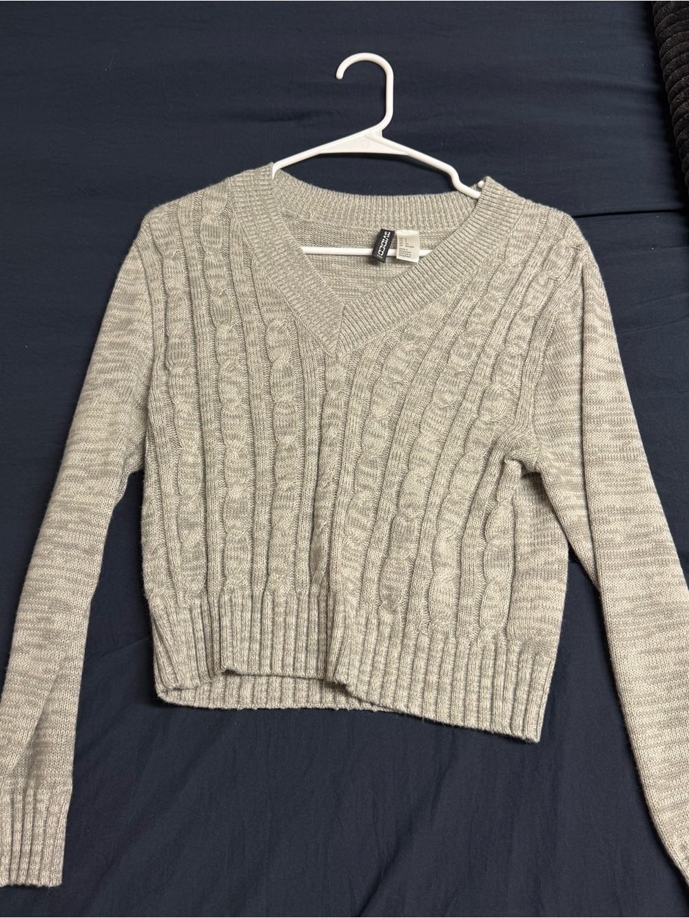 H&M Light Gray Cable-Knit V-Neck Sweater